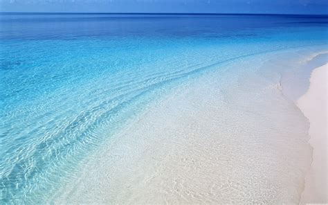 HD Background Wallpaper Blue Beach - WallpaperSafari