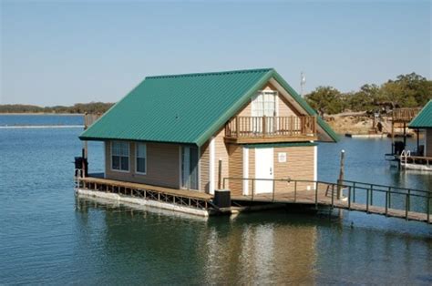 Lake Murray Floating Cabins | TravelOK.com - Oklahoma's Official Travel ...