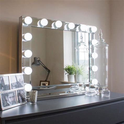 Clara Hollywood Vanity Mirror with Lights | At Home Comforts