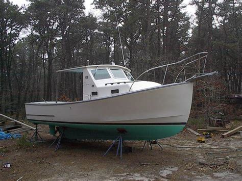 26' Sisu Downeast Lobster Boat, Sportfish, Picnic - Midcoast Yacht ...