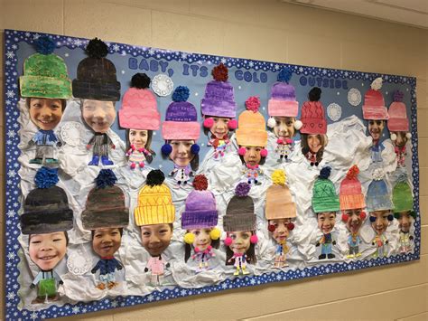 Montessori Winter Bulletin Board #rhms #christmas #bulletinboard # ...