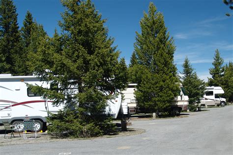 Fishing Bridge RV Park - Yellowstone National Park Lodges