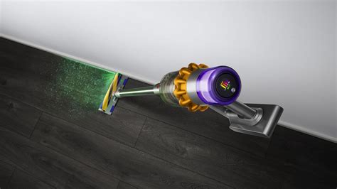 Dyson V15 Detect review: okay THIS is the best Dyson cordless vac, and ...