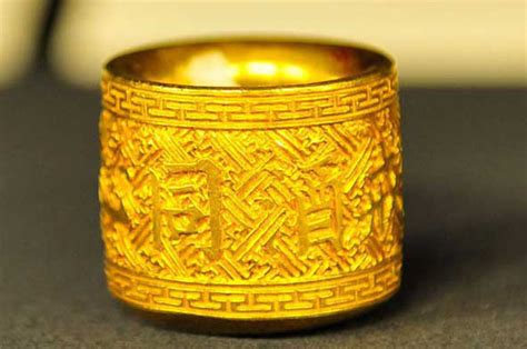 Artifacts of gold of the Qing Dynasty - chinaculture.org