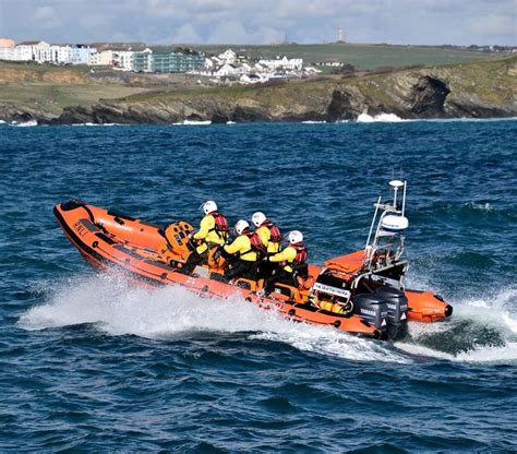 Pin by Anthony Smith... on RNLI... | Search and rescue, Coast guard ...