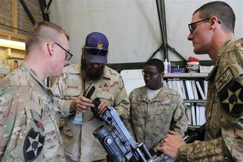 Fort Lewis Stryker brigade Soldiers return to basics, reset small arms ...