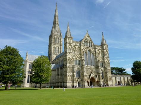 Salisbury Cathedral, Built in The Style of Early English Gothic ...