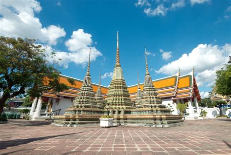 Bangkok's Reclining Buddha (Wat Pho) Self-Guided Walking Tour