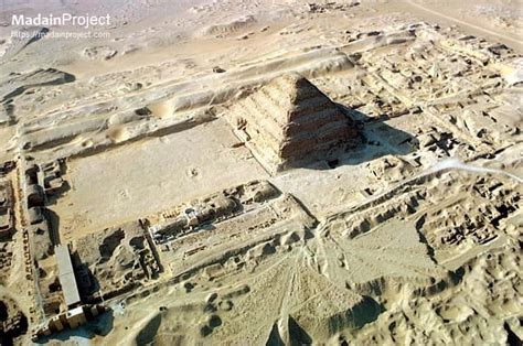 Pyramid Complex of Djoser - Madain Project (en)