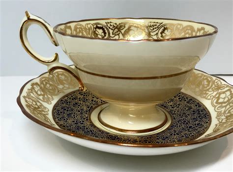 Antique Tea Cups - tyjsergdhj2