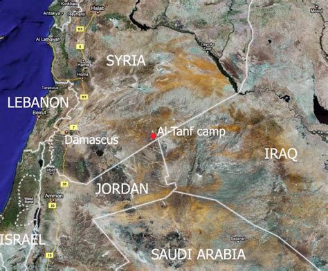 The New Humanitarian | Fire ravages border camp for Palestinian-Iraqi ...