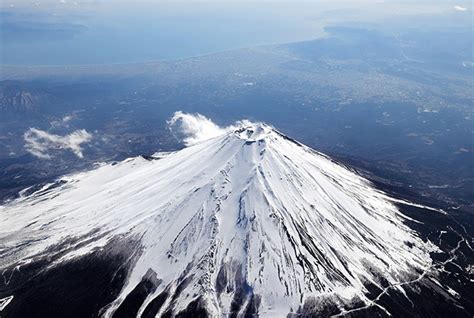 Mount Fuji eruption would paralyze Tokyo, panel warns | The Asahi ...