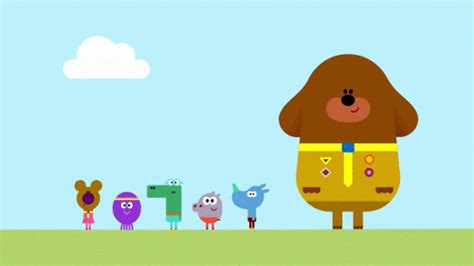 Duggee Hug GIFs - Find & Share on GIPHY