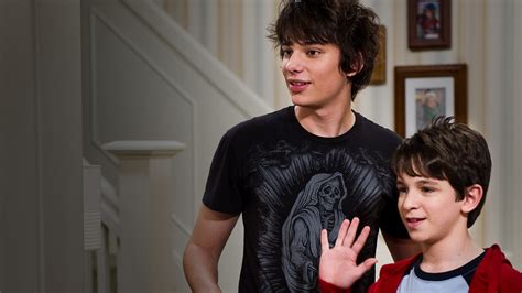 Diary of a Wimpy Kid: Rodrick Rules (2011) - AZ Movies