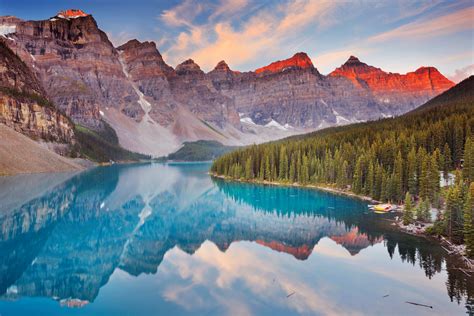 10 Things Canada Is Famous for