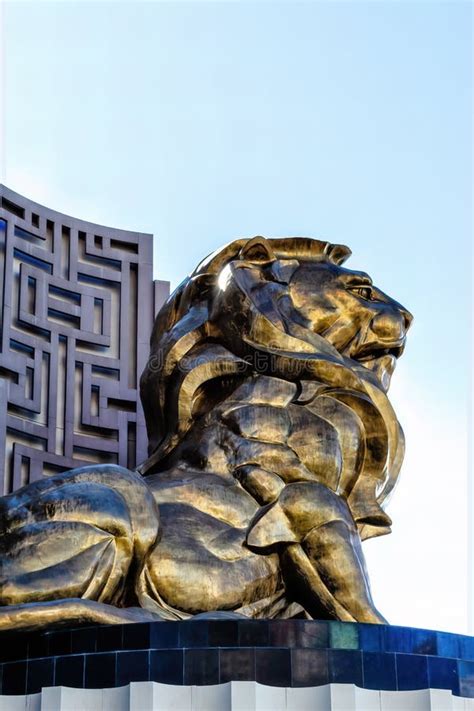 Leo the Lion Bronze Statue Outside the MGM Grand Hotel & Casino, Las ...