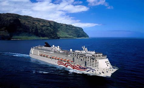 NCL's Hawaii ship reorders port calls to avoid Olivia