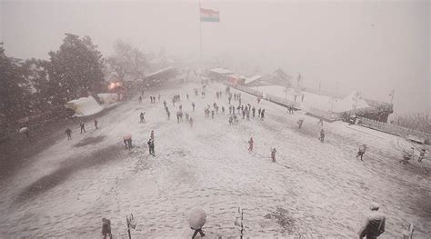 First heavy snowfall this year brings cheer in Shimla | Shimla News ...