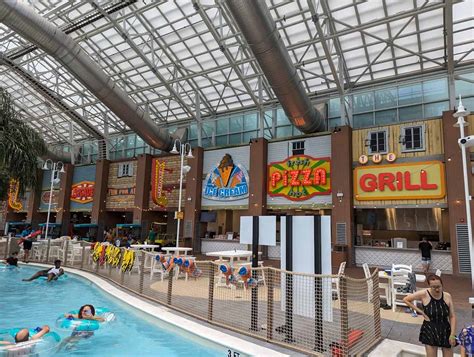 Atlantic City Indoor Waterpark at Showboat: What to Know Before You Go