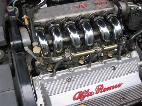 Alfa Romeo V6 Engine