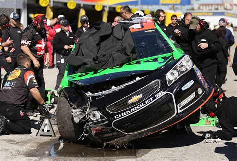 Danica Patrick crashes during practice, needs strong Duels showing to ...