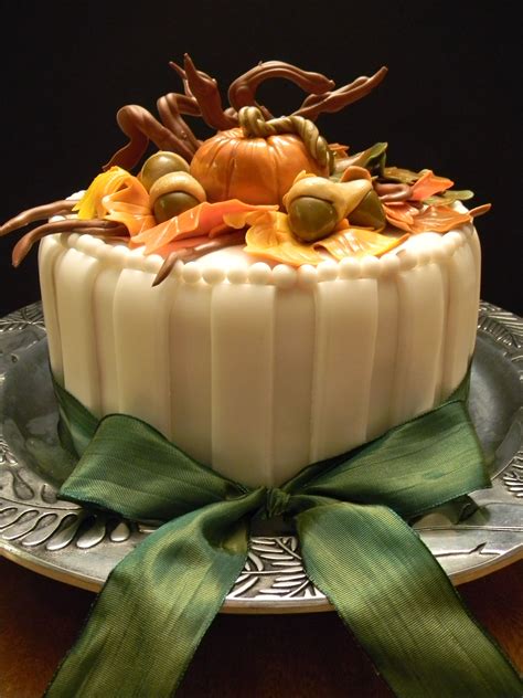 Fall Harvest Birthday Cake | Thanksgiving cakes, Fall cakes, Fall ...