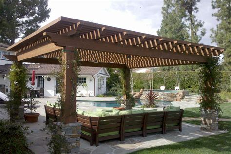 Pergola Roof Ideas: What You Need to Know | ShadeFX Canopies