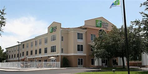 Hotels in Brooksville, FL | Holiday Inn Express & Suites Brooksville West