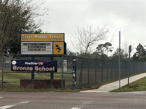 Yulee Middle School student arrested for bringing unloaded gun, bullets ...