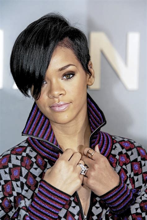 17 Stylish Celebrity Hairstyle Trends For 2011 Celebrity Short Black ...