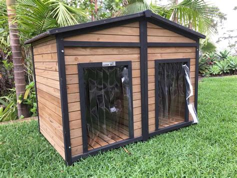 Extra, Extra Large Outdoor Dog Kennel with Double Doors