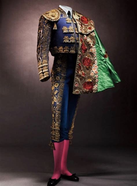 Bullfighter costume, 1950's | Traditional spanish clothing, Spanish ...