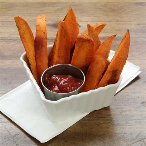 Oven Sweet Potato Fries Recipe - EatingWell