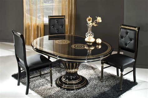 Small Oval Dining Table: Help for Small Dining Space | HomesFeed