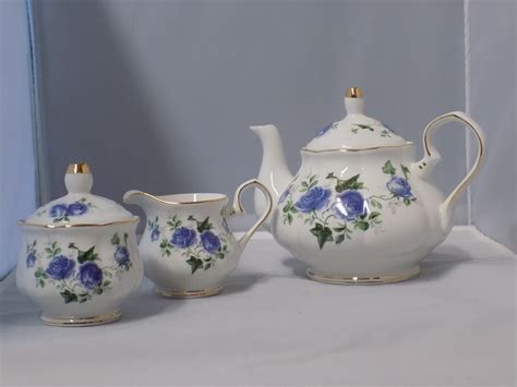 Blue Floral 3 piece Tea Set - Elegant Lady Tea Pots