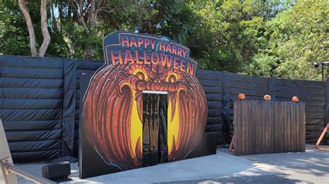 Halloween Horror Nights Construction Visible in Backlot at Universal ...