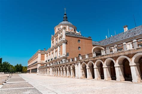 Royal Palace of Aranjuez - Travel Guide - Travel Guide - Travel Infused ...