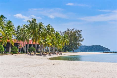 20 Best Beaches in Malaysia | Beach Resorts & Islands