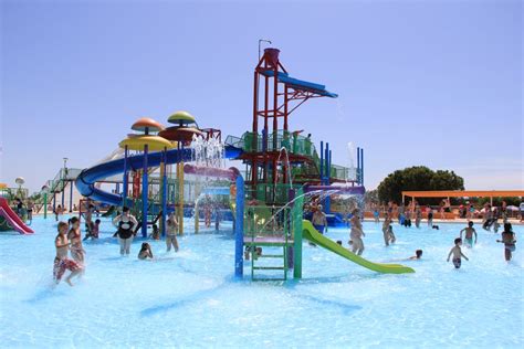 Aquashow Park Portugal. Voordelig naar Aquashow Park.