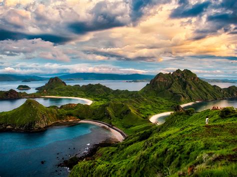 Komodo National Park, Flores Island, Indonesia | Komodo national park ...