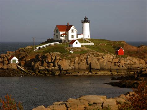 The 5 Best Lighthouses in New England - New England Today