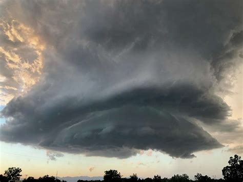 Tornado-esque cloud formation captured in photo in Redding