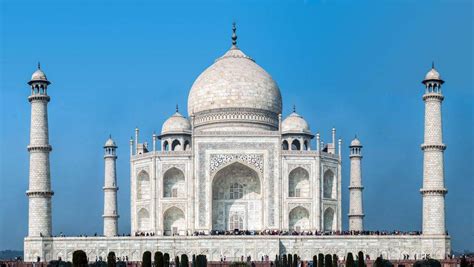 The Taj Mahal and its dome