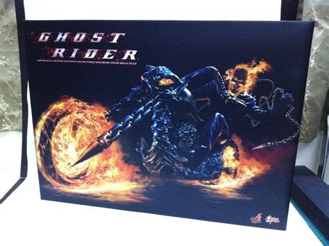 BIG DADDY TOYS: PREVIEW - HOT TOYS : Ghost Rider & Hell Bike