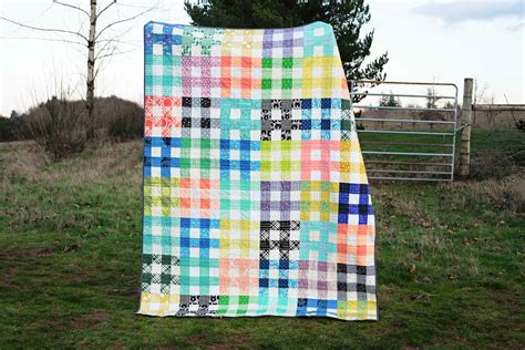 A Twin Size Quilt | Kitchen Table Quilting | Bloglovin’