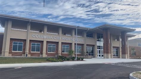 Take a look inside Columbia City’s new high school | WANE 15