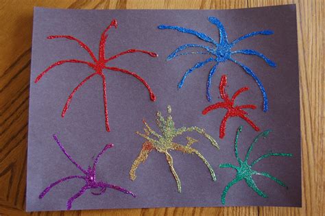 Fourth Of July Fireworks Craft - I Heart Crafty Things