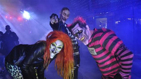 Six Flags Fright Fest celebrates three dastardly decades – NBC Los Angeles