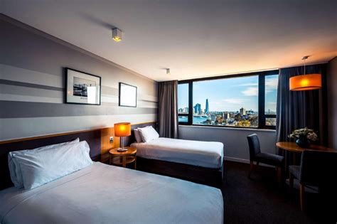 View Sydney Hotel - Deals, Photos & Reviews