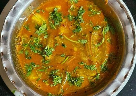 Parwal sabzi Recipe by Shradha Nema (foodgazin') - Cookpad